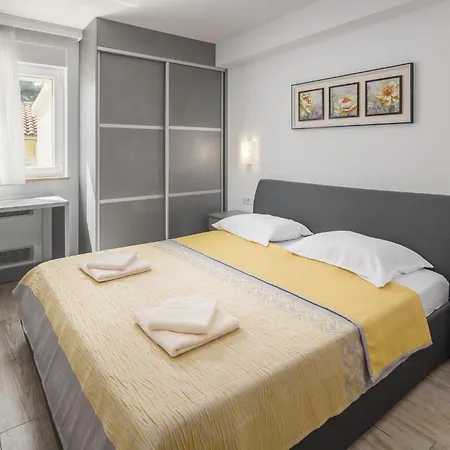 Σπίτι διακοπών 3 Bedroom Lovely In