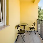 Holiday home Awesome In *