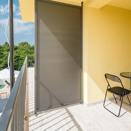 Dom wakacyjny 3 Bedroom Lovely In