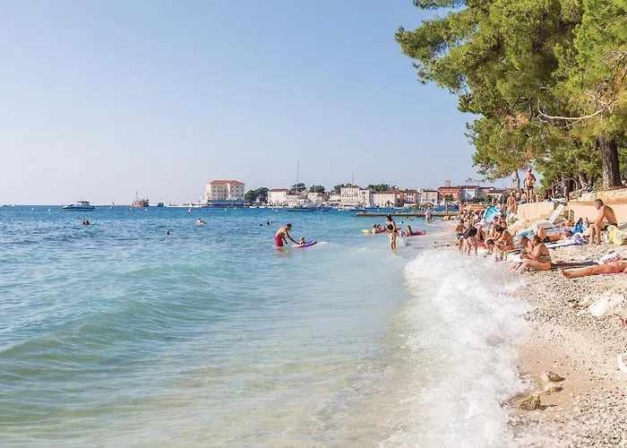 3 Bedroom Lovely In Dom wakacyjny Poreč